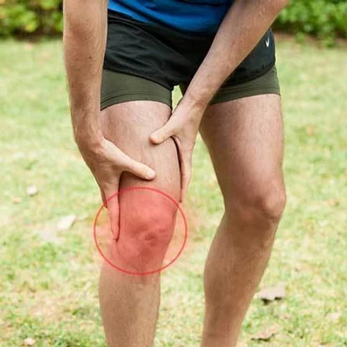 מייצב הברך הדינמי PowerKnee™ הינו המילה האחרונה בעולם האורטפודיה.  רוב המשקל נתמך בברכיים וגם הן נשחקות. התומך מסייע בדחיפת המשקל, 